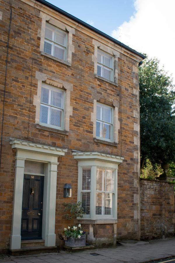 The Hollies Bed And Breakfast Uppingham Ngoại thất bức ảnh